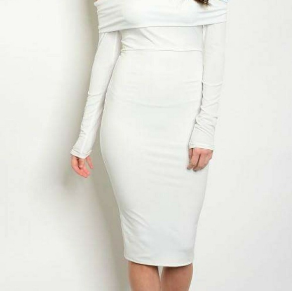 Dress - Picture 2 of 2